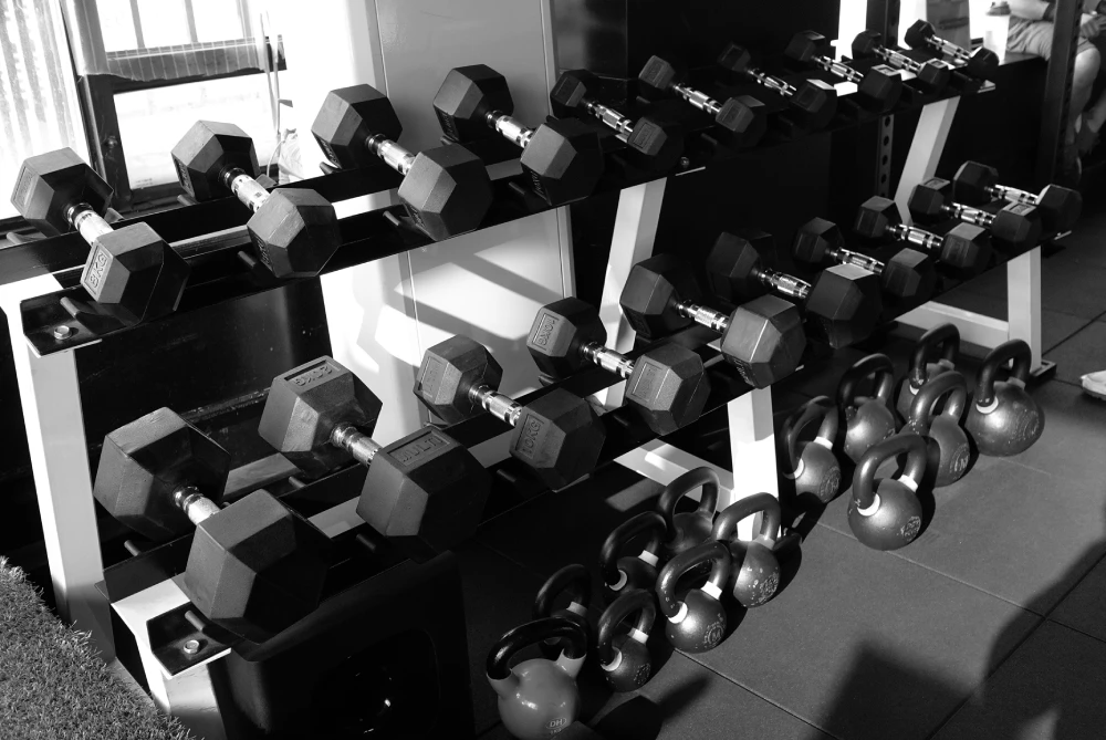 Benefits of Using Hexagonal Dumbbells for Strength Training