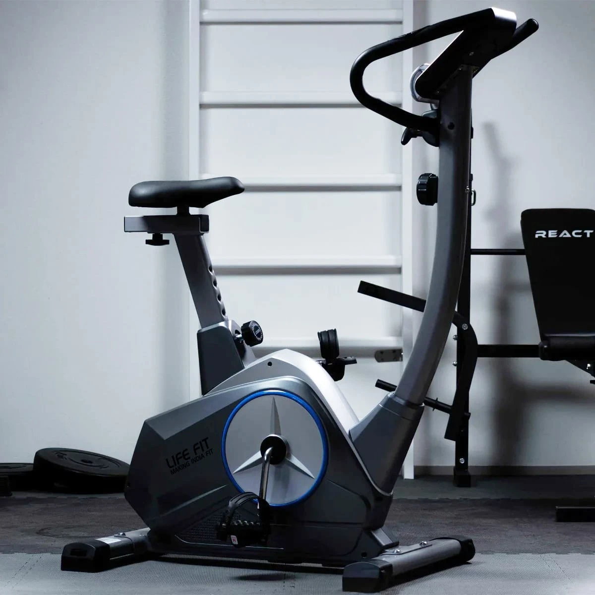 LF-601B Upright Bike for Home use